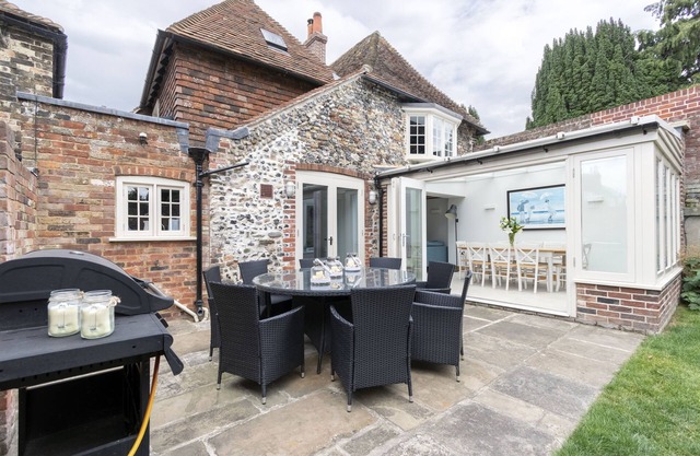 SandiCottage - Charming Quintessentially English Cottage