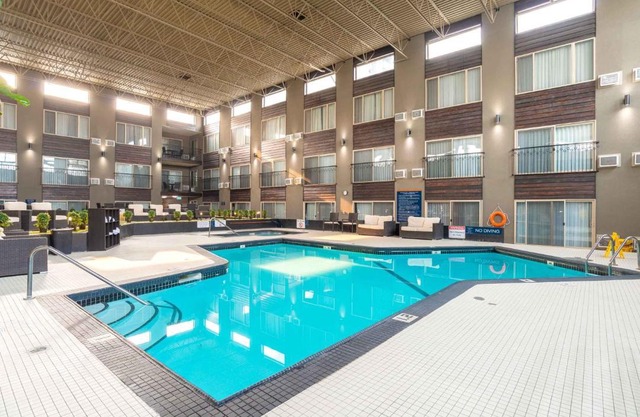 Sandman Hotel Edmonton West