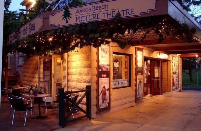 SANDY CORNER - Beach & Lakefront #1 BEST LOCATION