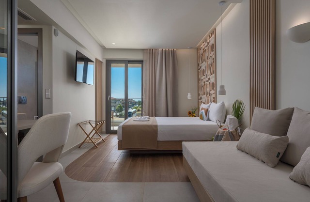 Sandy Seaside Suites