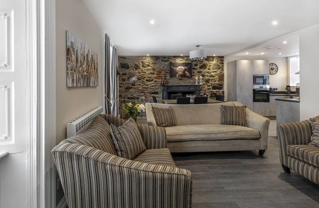 Scalpsie Luxury Apartment