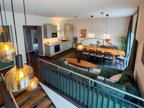 Schönhaus Prenzlauer Berg - Großzügiges Design-Apartment