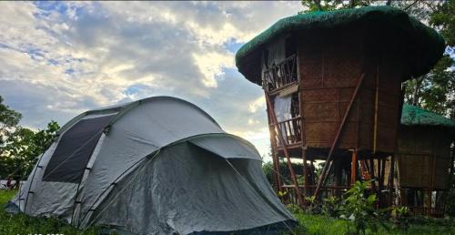 Señor Magallanes Fruit Farm and Lakeview Resort