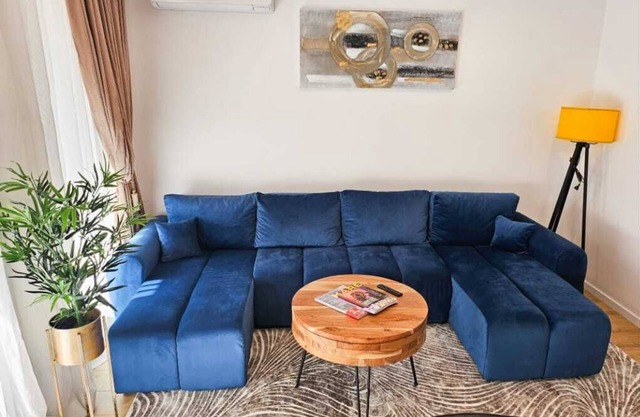 Sea garden luxury appartment top center