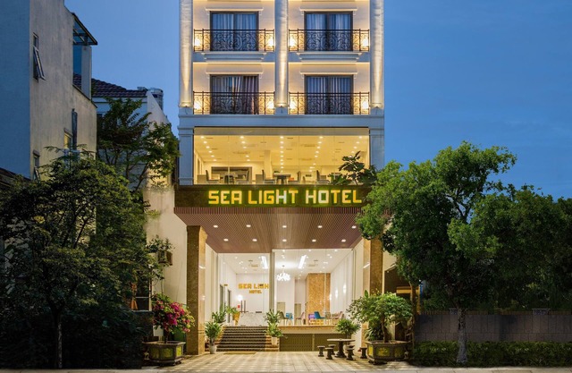 SEA LIGHT HOTEL DA NANG