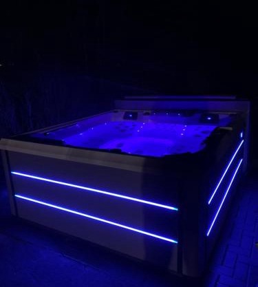 SEA Office - Modernes Ferienhaus mit tollem Seeblick