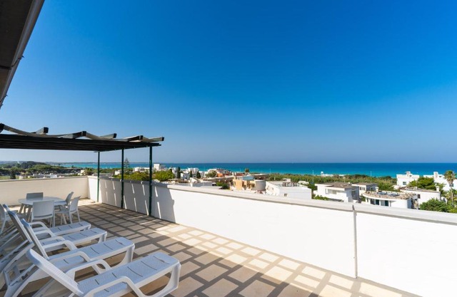 Sea View Penthouse-Attico