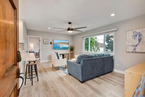 Seabreeze 1BR, Walk to Sand, Pet Friendly, Parking, Fire Pit Access