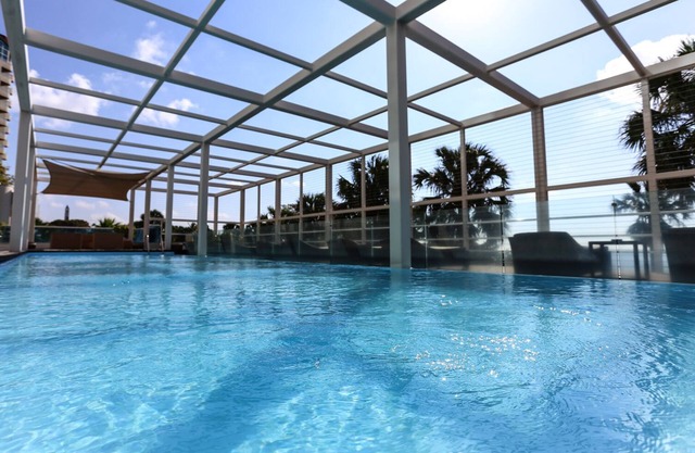 Seafront Luxury Tower Veiramar