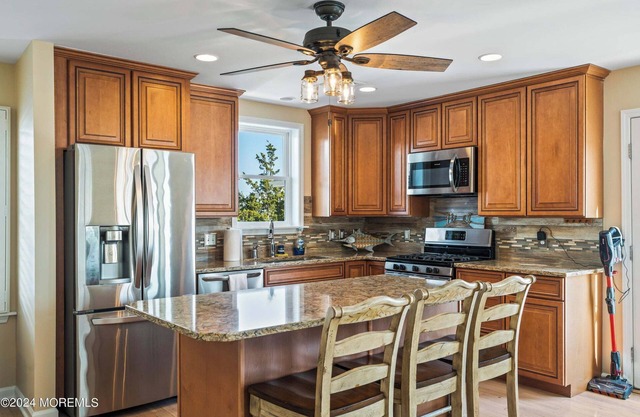 Seas the Moment - 1 Blk to Ortley Beach - Private Balcony & Patio - 6 Bed, 3 BR