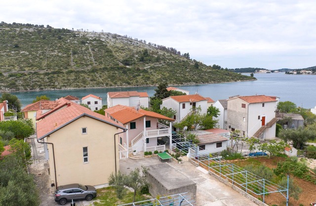 Seaside holiday house Stupin Čeline, Rogoznica (K-19871)