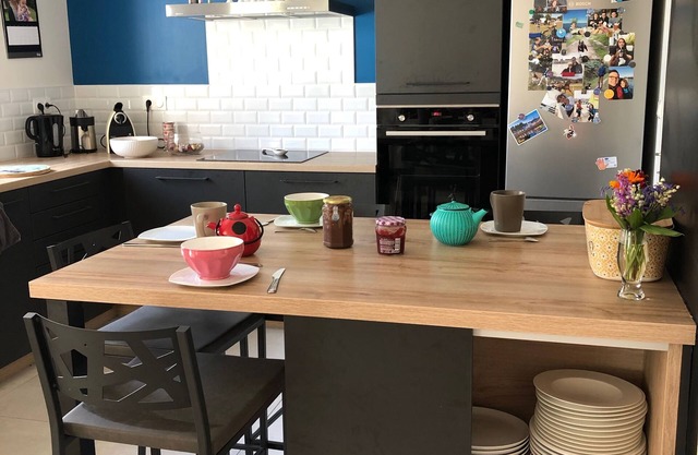 Seaside house, heated pool from May to September, beach within walking distance