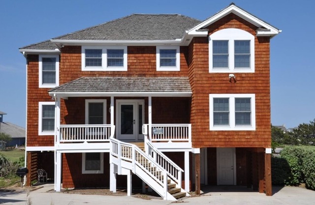 Seawatch 5: Sound Views, Village Beach Club Amenities, Private Hot Tub