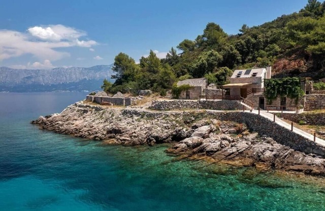 Secluded fisherman's cottage Cove Didina, Hvar (K-21933)