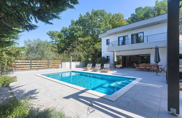 Secluded pine forest villa by the sea for up to 8 guests