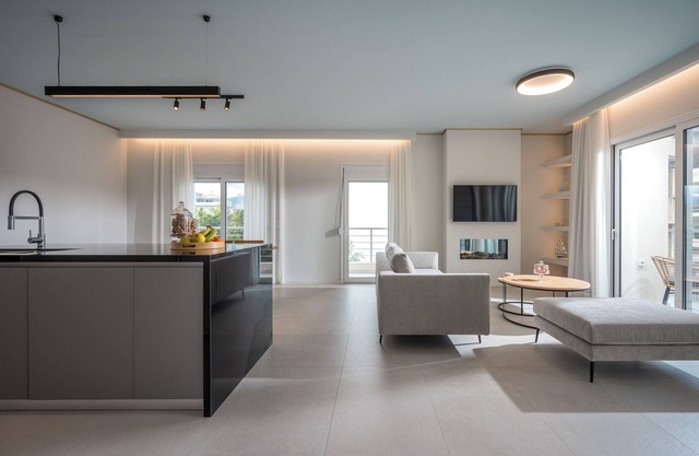 Selas Spacious fully equipped 3 BDR Apt by Hospi