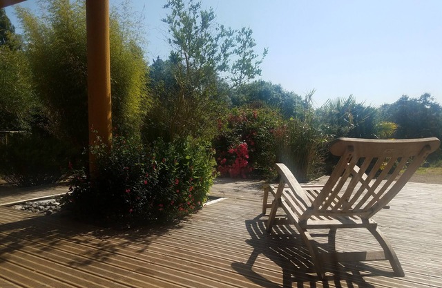 Self-catering apartment available from 25/07 to 3/08 and 10/08 to 14/08