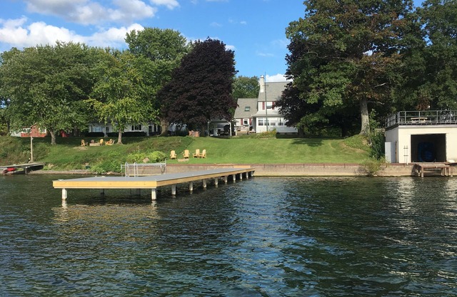 Seneca Lake Oasis - Beautiful Family Vacation Location