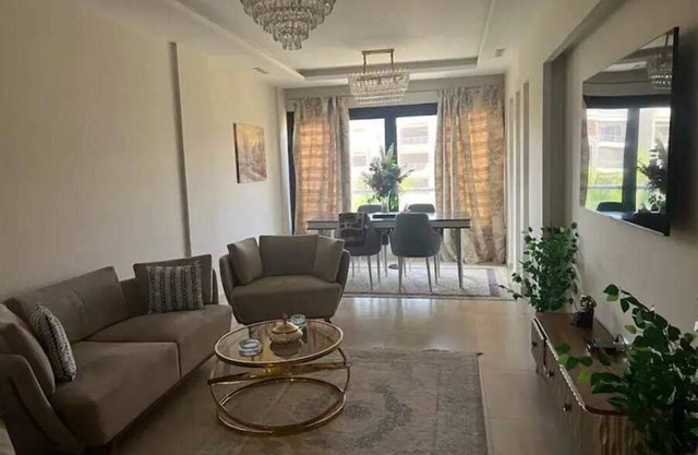 Serene City Stay next to the AUC NEW CAIROn