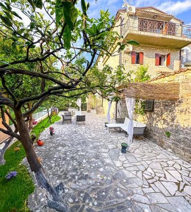 Serenita Stone House