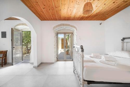 Serenity Courtyard village apartment