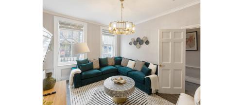 Serenity in the City: Best 5BR Home in Whitechapel