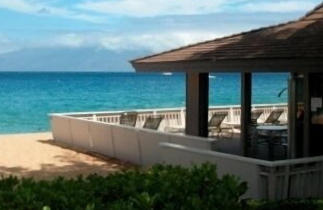 Serenity...Low-Low Rate - Kaanapali Beach Cabana 7 minute walk