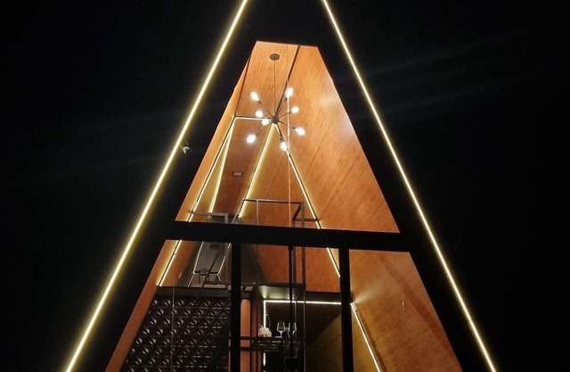 Serra Root Chalet