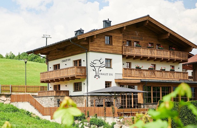 Serviced Luxury Chalet Evi