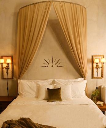 Shila Athens