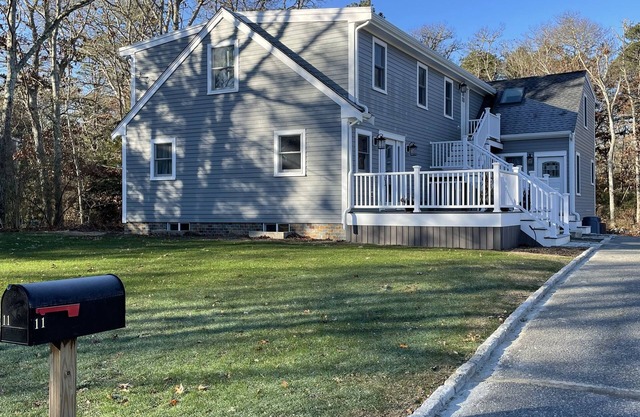 Short drive to all Falmouth has to offer from this newly renovated cozy home!
