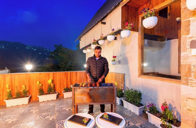 Shukrana - 4BHK Luxury Retreat Near Mall Road in Mussoorie