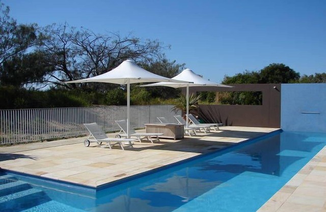 Shutters On The Beach #2 availability for New Year