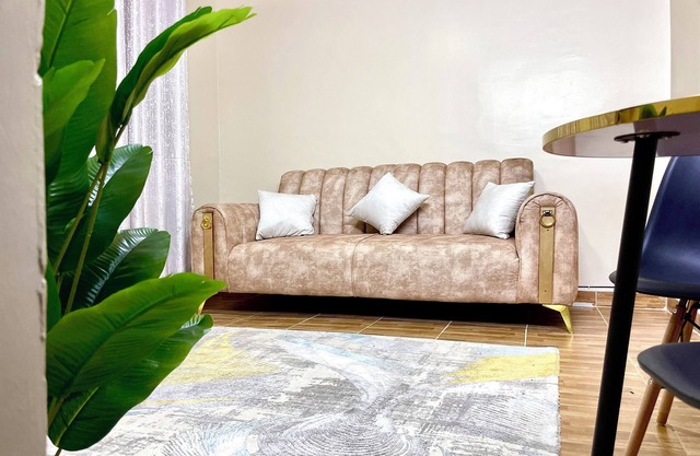 SILKEN SUITES nOne bedroom Airbnb nLocation: Nairobi Utawala opposite Ap camp