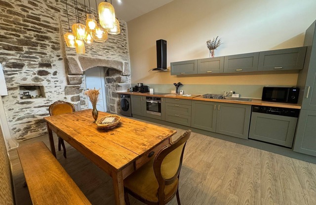 Single-storey apartment with terrace in a 1520 mill