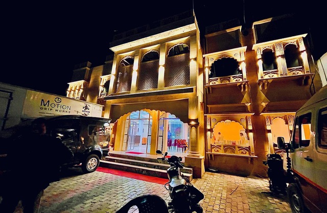 siyavar palace