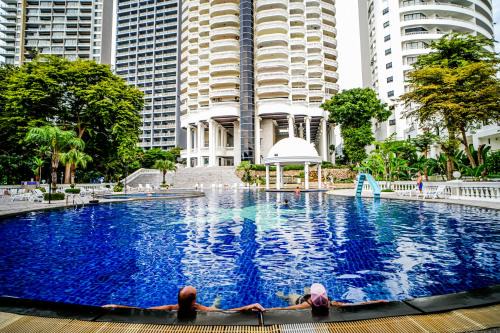 Sky beach condominium