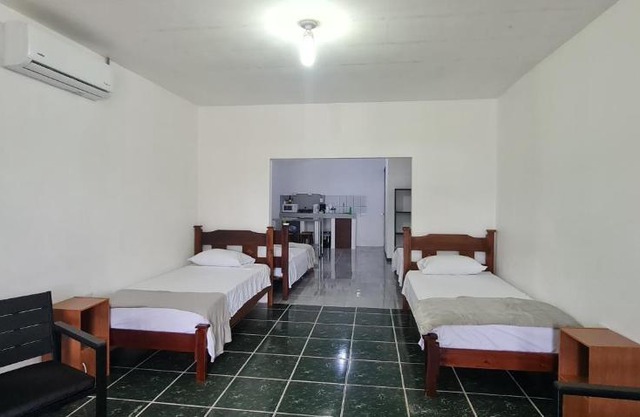 Sleep&Go! Cabina Familiar con 5 camas - Siquirres centro