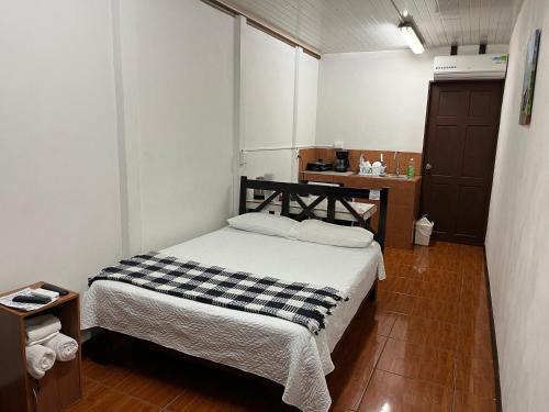 Sleep&Go! Cabinas en Siquirres Centro - Rafting tour - Tarifa corporativa Disponible