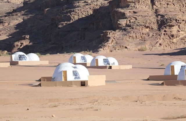 Sleep in Wadi Rum UFO under the stars.