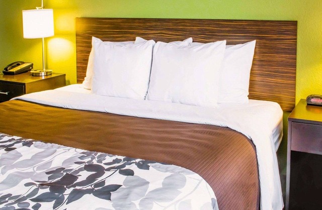 Sleep Inn & Suites Virginia Horse Center