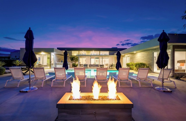 Sleeps 40 | 3 Villas, Putting Green, Bocce, Pool | Polo Villas Tres by AvantStay