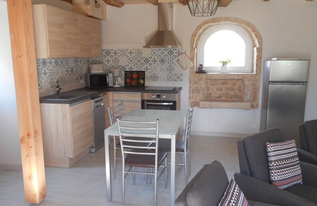 Small Quercynoise house in the center of the Lot department. (Gite 3 places)