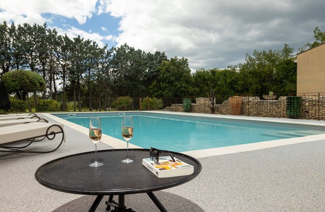 SmartStay Van gogh - Proche L'Isle-sur-la-Sorgue