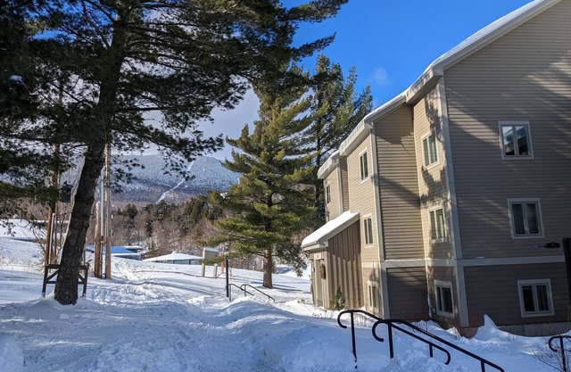 Snowcreek Condo - SKI ON/SKI OFF Sugarbush Ski Resort