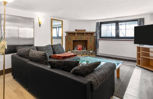 Snug apartment in Grevesmühlen with terrace
