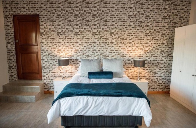 Sol Montis Guest Cottage