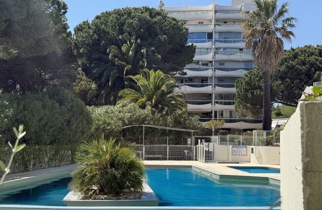 Sol-y-Days Fleurie 2, beautiful appartement with Pool and parking