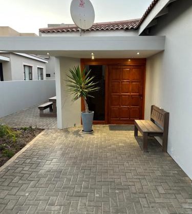 SOMS Langstrand Self Catering