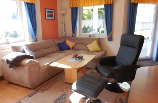 Souterain apartment Lärche with 75 sqm with one bedroom